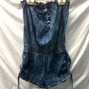 Piper & blue gathers romper ladies sz S